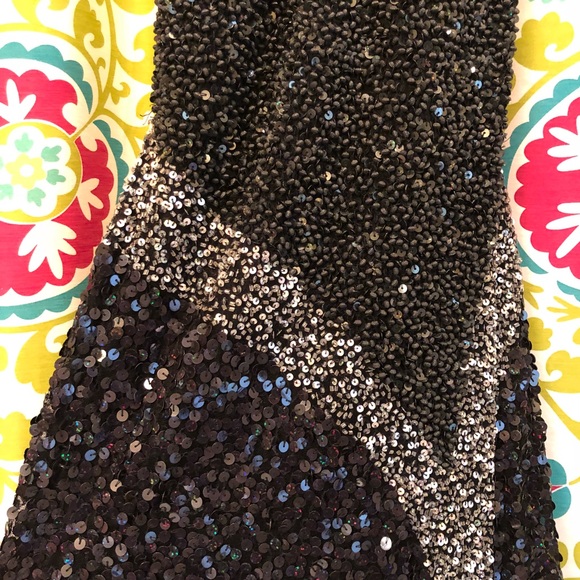 Sequin Formal Dress - Picture 5 of 6